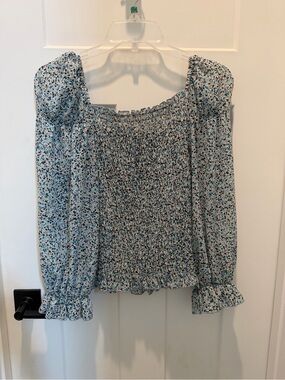 Boohoo Light Blue Floral Smocked Square-Neck Blouse